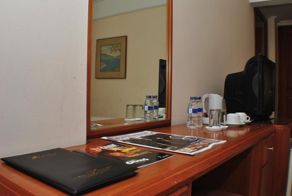 Hotel Imperium Bandung Extérieur photo
