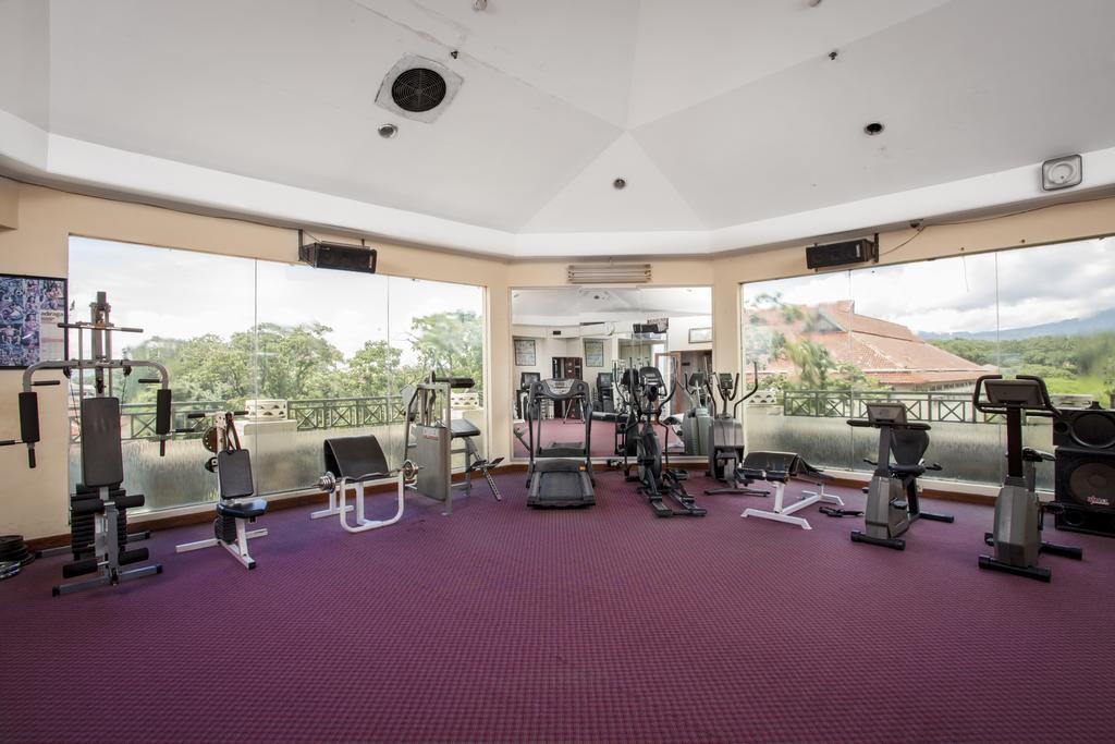 Hotel Imperium Bandung Extérieur photo