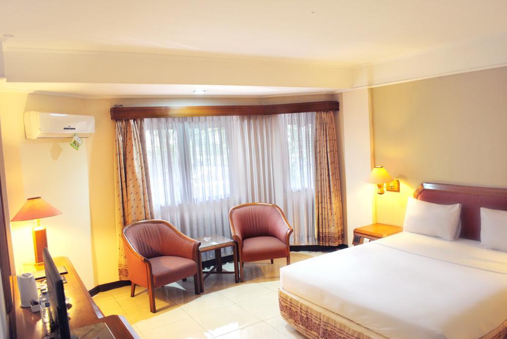 Hotel Imperium Bandung Extérieur photo