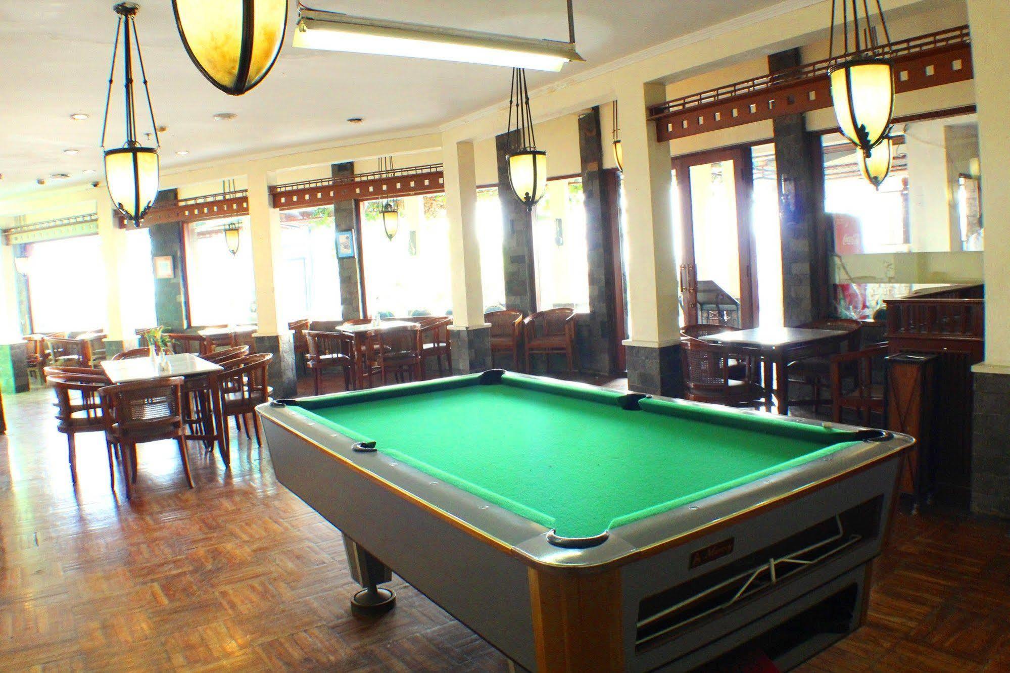 Hotel Imperium Bandung Extérieur photo